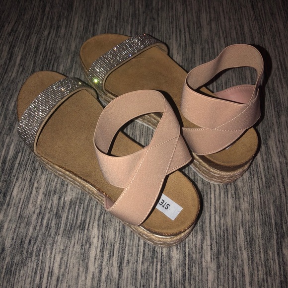 Steve Madden sandals - Picture 3 of 3
